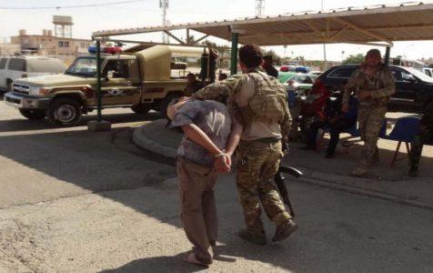 Iraqi security forces capture three ISIS terrorists in Mosul