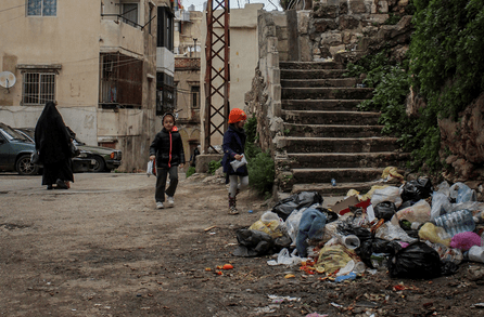 People escape security crackdown and poverty in Lebanon to join the Islamic State