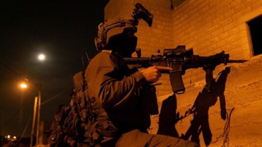 Terrorists who threw firebombs at Gush Etzion town arrested