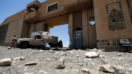 Ten al-Qaeda inmates escape from prison in eastern Yemen