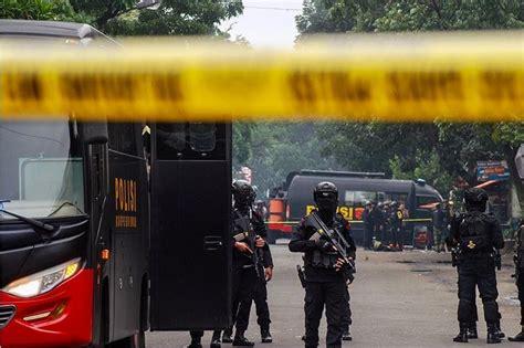 Suicide bombing kills cop and wounds 10 in Indonesia | GFATF | Global ...