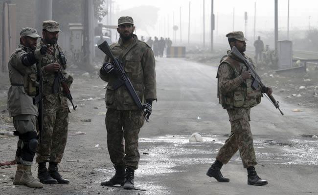 Pak police arrest 9 terror suspects from Punjab province