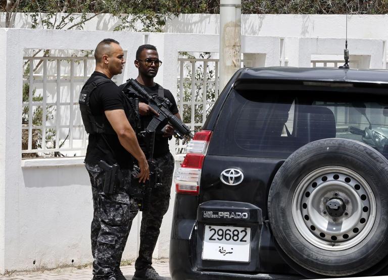 Man arrested after stabbing Tunisian national guard officer