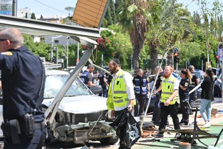 Tel Aviv terror attack wounds seven