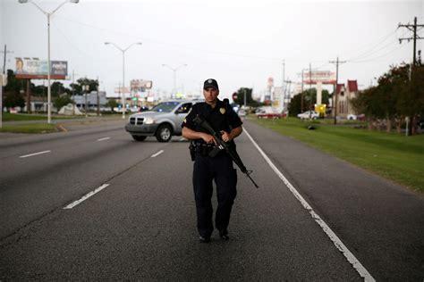 Extremists attack police detachment in South, 3 wounded