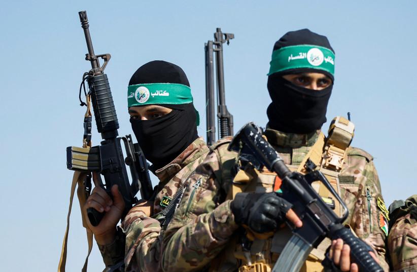 Hamas gunmen foil large-scale economic protests