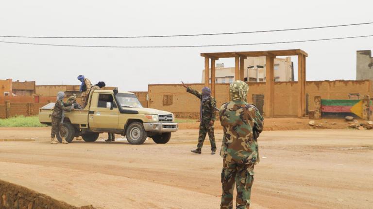 Mali army and northern rebels head toward potentially decisive confrontation