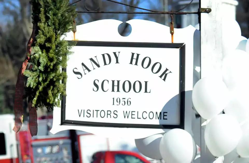 California man allegedly threatened shooting at Sandy Hook for ISIS