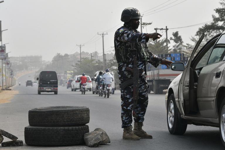 Nigerian gunmen kill influential monarch for ransom