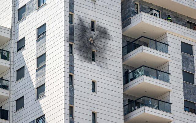 Hezbollah drone hits Nahariya high-rise, as over 20 rockets fired at north