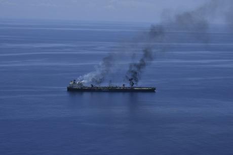 Suspected attacks by Yemen’s Houthis target 2 ships in Red Sea