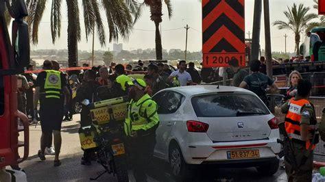 One killed, over 30 hurt in suspected terror attack north of Tel Aviv