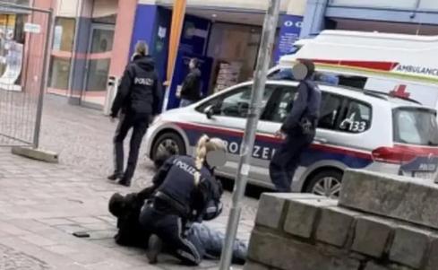 Austria knife attack suspect ‘had connections to Islamic State’